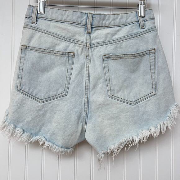 Wild Fable Women's 4 High Rise Light Wash Denim Cut-Off Shorts Frayed Hem Cotton - Picture 3 of 12